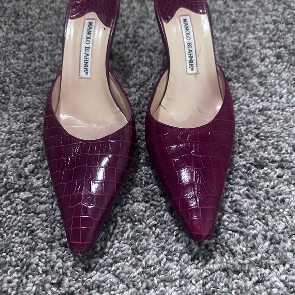 Manolo Blahnik Embossed Crocodile Pointed Toe Mule kitten  Heels - Picture 3 of 6